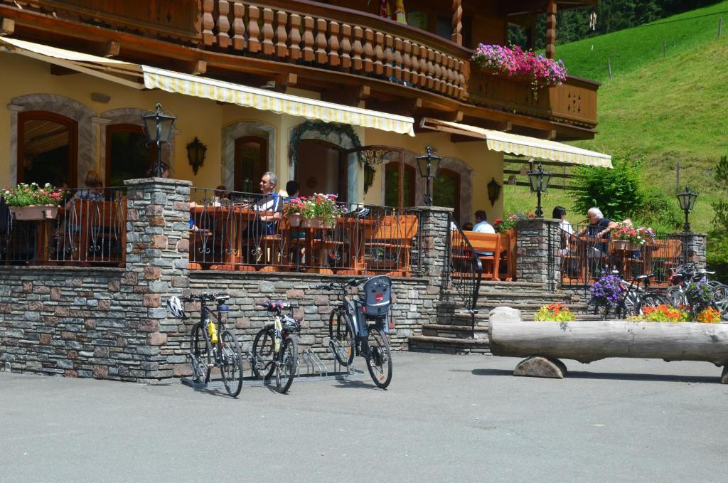 Gasthof Zum Lendwirt Westendorf Luaran gambar